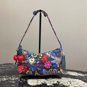 NWT🌺Vera Bradley Quilted Floral Print